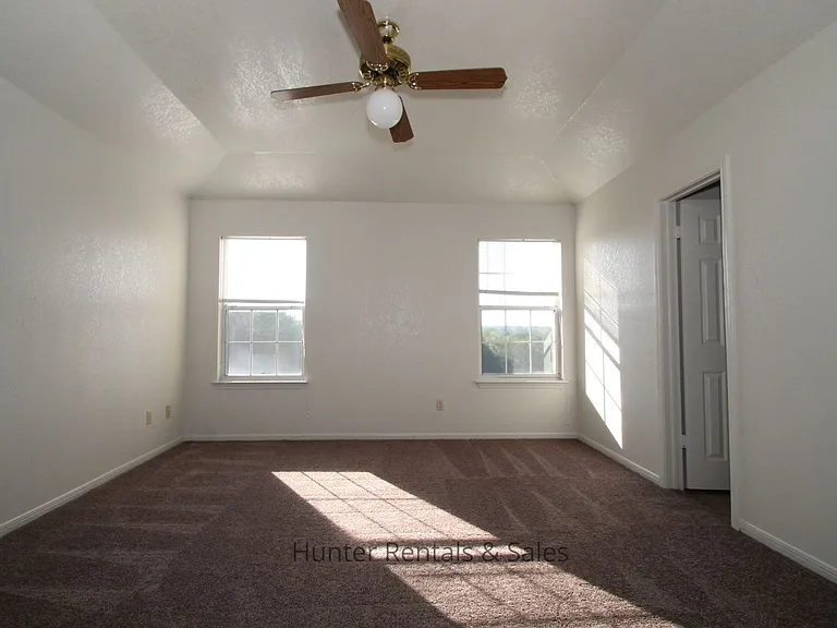 3275 Etta Kay Ln — Photo 23