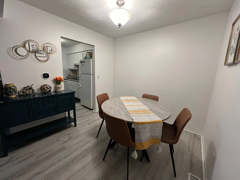 5258 Captains Ct — Photo 19