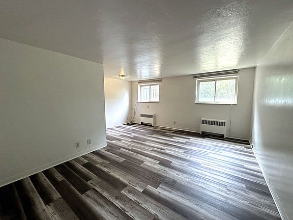 3rd image of 2232 Wightman St #5