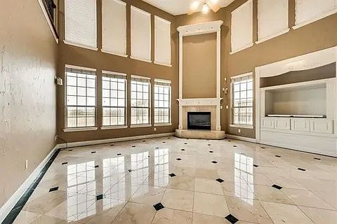 5th image of 4811 Shannon Dr