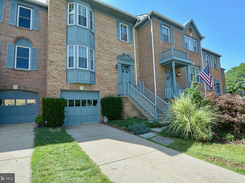 1st image of 4542 Sawgrass Ct