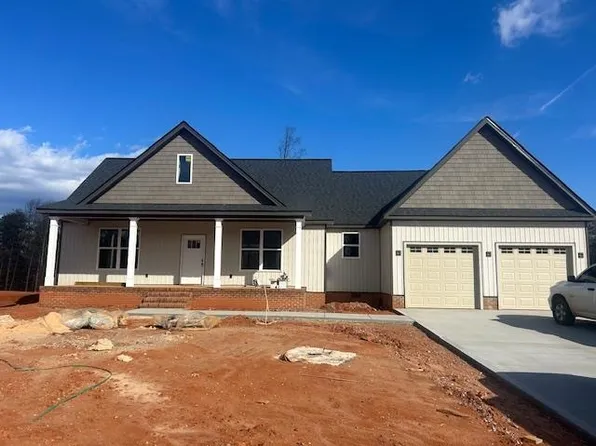 10 Worthmore Ct, Travelers Rest, SC 29690