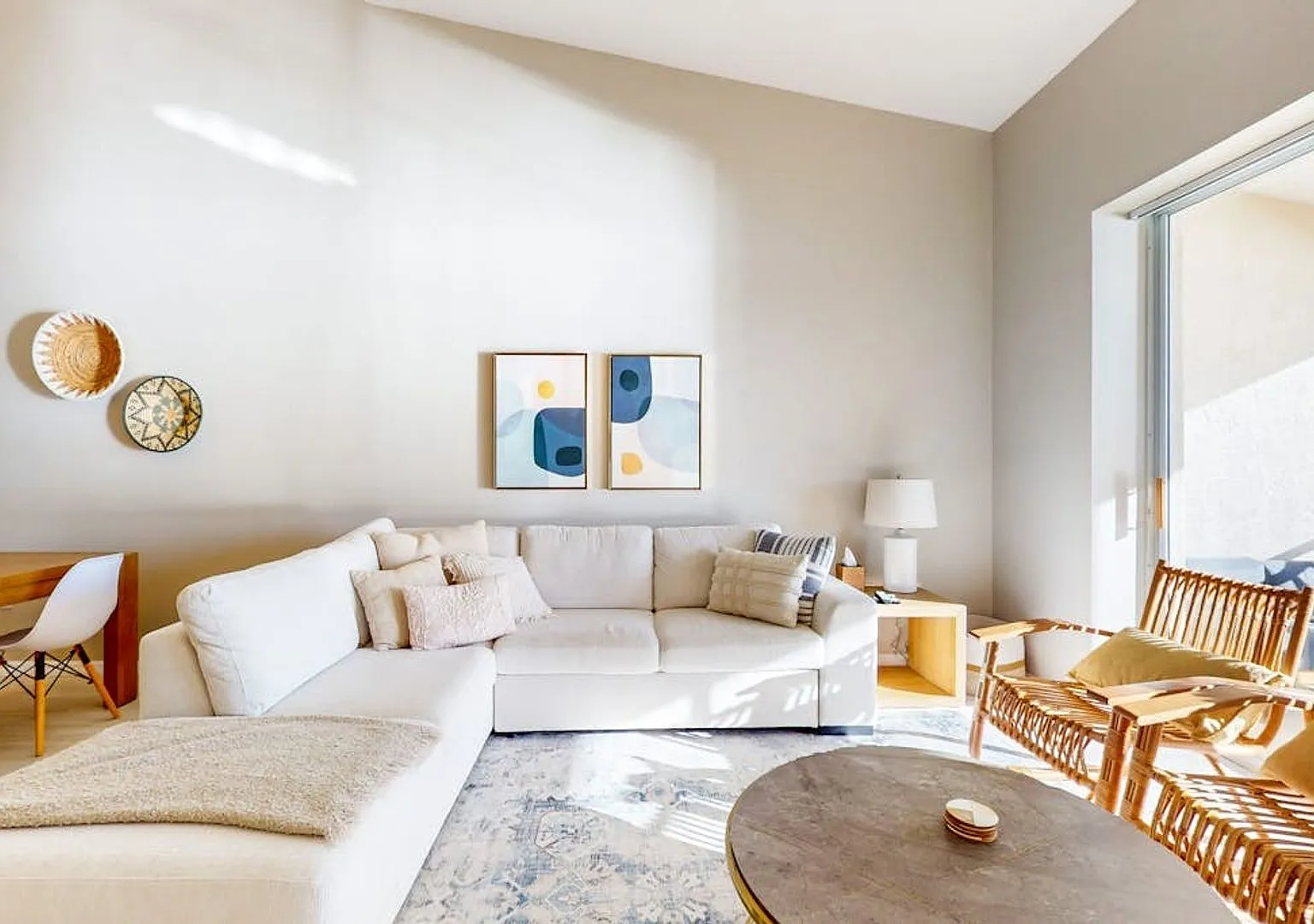 350 Robin Hood Cir. #202 — Photo 4