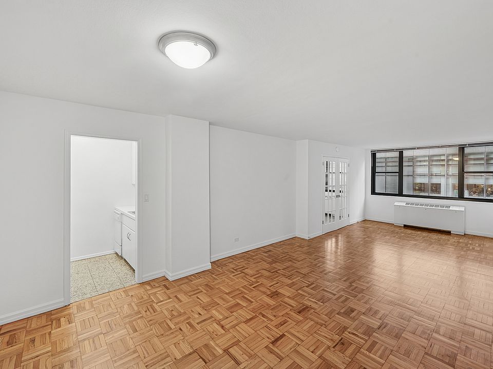 1st image of 315 W 57th St APT 11K