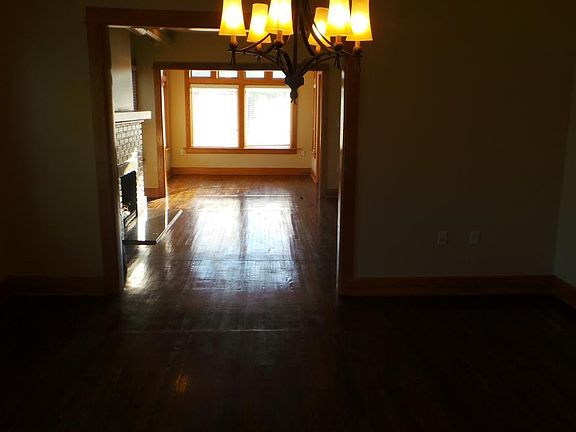 3rd image of 1494 E 115th St