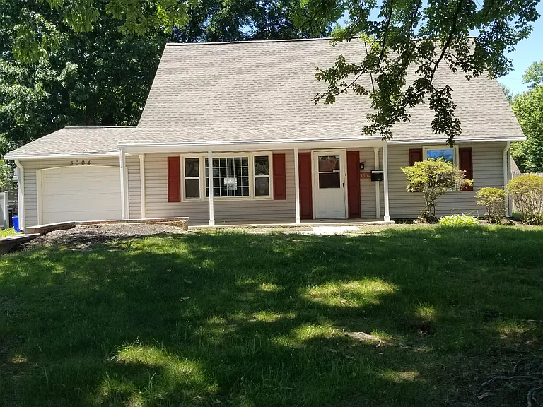 3004 Tanbark Ln — Photo 1