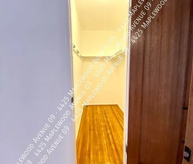 4425 Maplewood Ave #9 — Photo 5