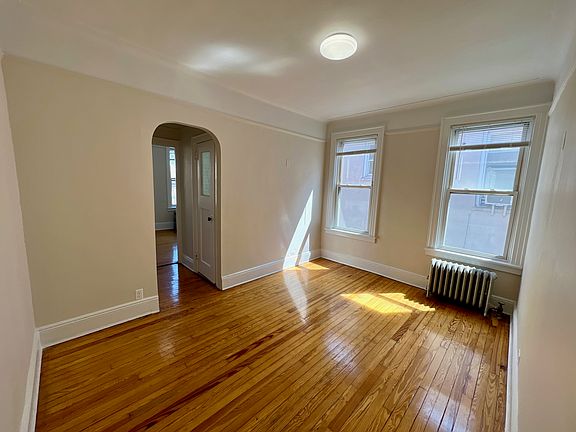 2nd image of 25-41 33rd St #1