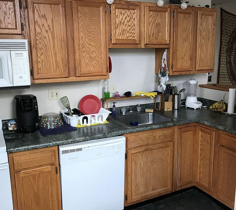 2nd image of 2441 Ohio Ave APT 05