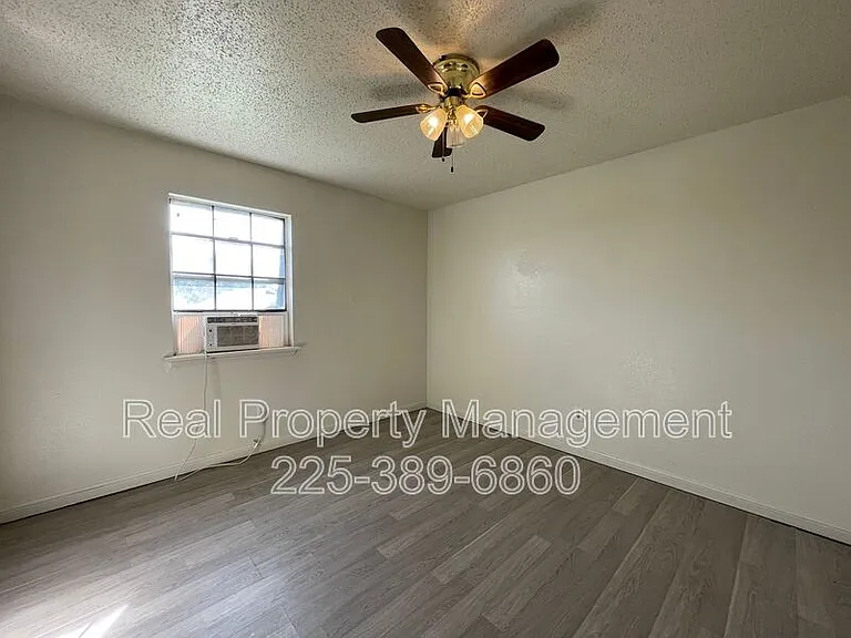 750 Hospital Rd #O-4 — Photo 16