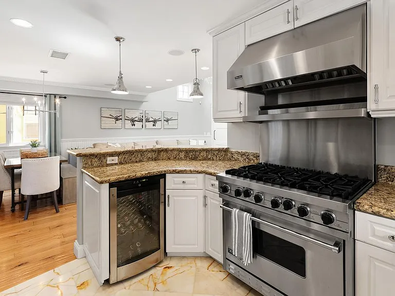 705 1/2 Goldenrod Ave — Photo 13