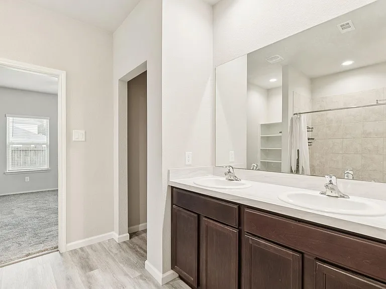 15556 Mallow Ct — Photo 11