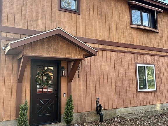 2nd image of 271 Ridge Rd