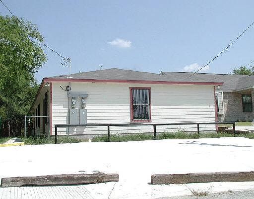 1st image of 431/ AMIRES PL
