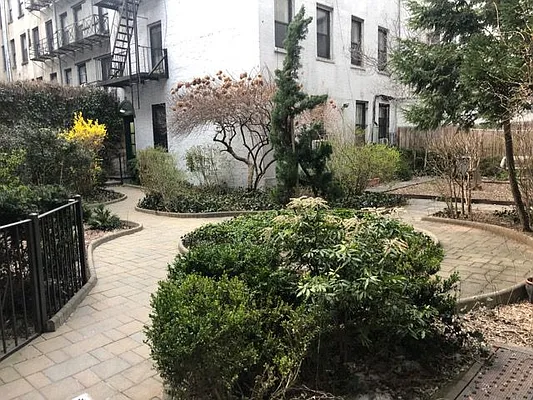 Rented by MBD Properties | media 53