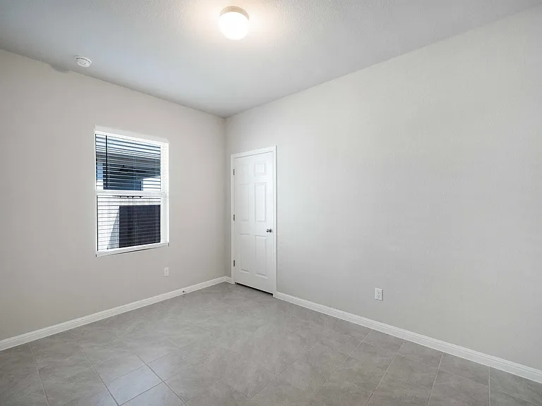 5912 Wolf Pack Dr — Photo 36
