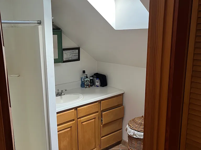 2786 SW Montgomery Dr — Photo 4