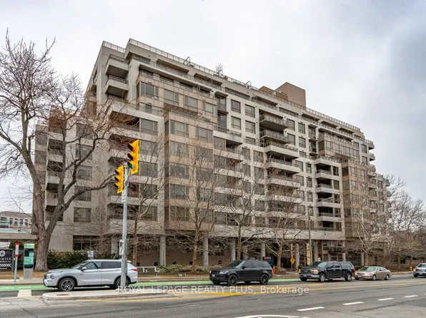 2662 Bloor St W #609, Toronto, ON M8X 2Z7