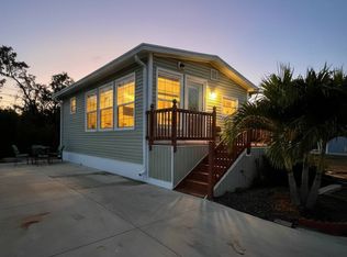 962 Sitka Trl, Fort Myers Beach, FL 33931