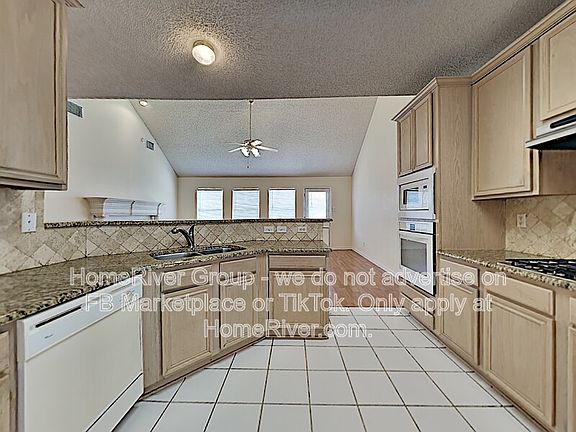 5th image of 9812 Cliffside Dr