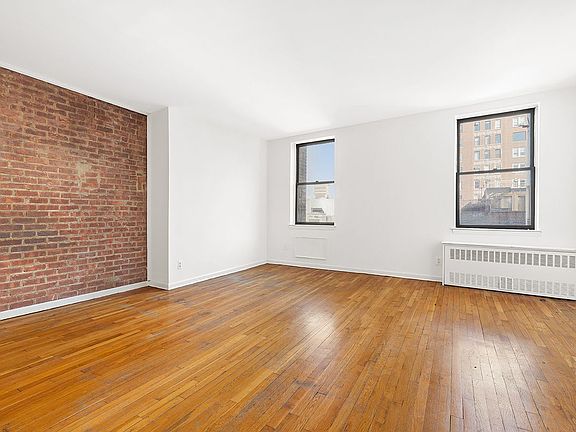 4th image of 323 W 80th St APT 6W
