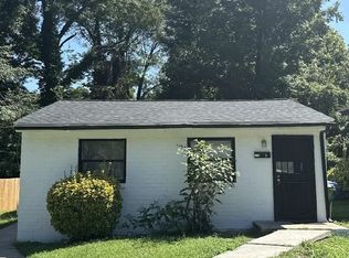 990 Lawton St SW, Atlanta, GA 30310