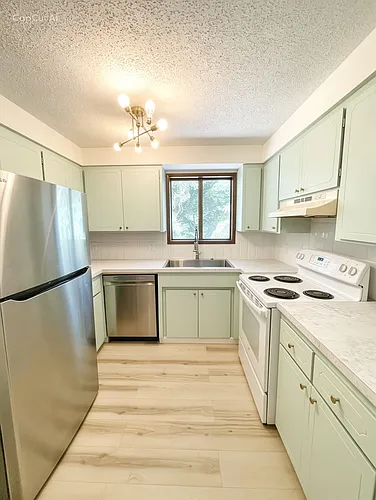1714 Susan Ct SE Photo 1
