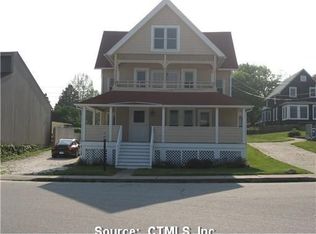 35 Bayview Ave, Niantic, CT 06357