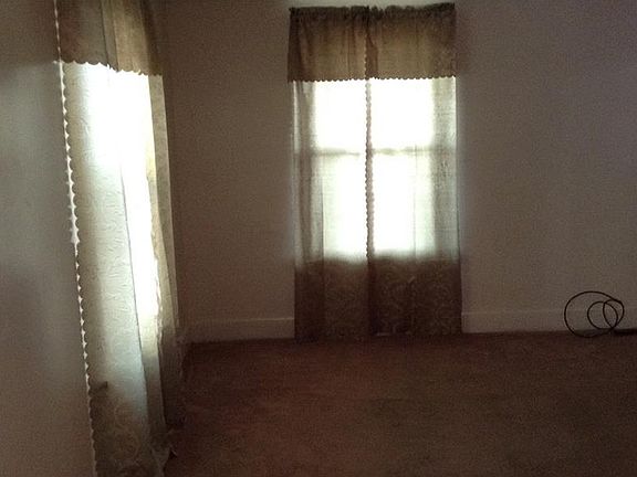 5th image of 937 Shady Ave