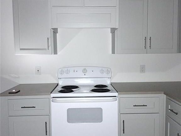 3rd image of 801 S Missouri St #3