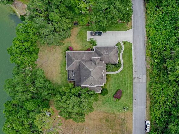 4th image of 571 Christina Lake Dr