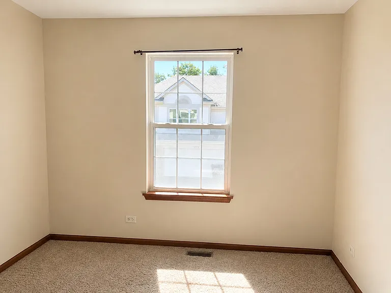 9505 Rainsford Dr — Photo 17