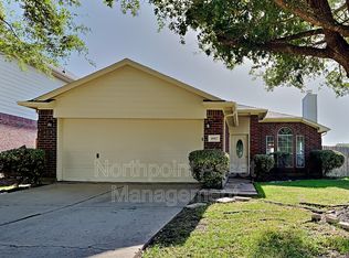 4002 Teal Run Meadows Dr, Fresno, TX 77545