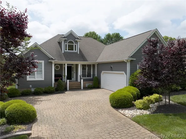 3120 Ridge Dr, Toano, VA 23168