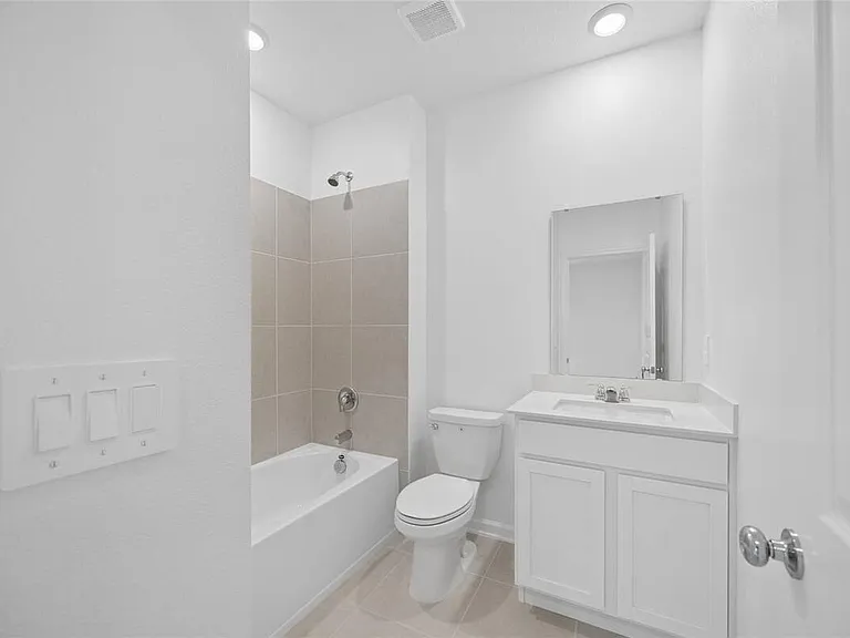 3091 Chromatic St — Photo 12