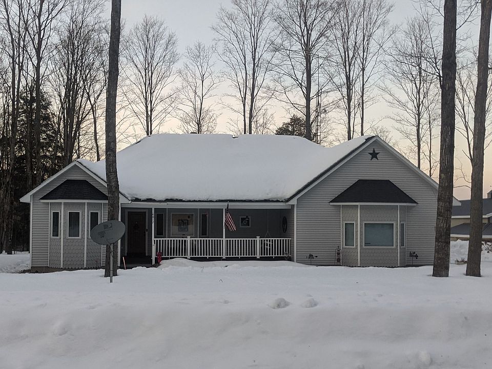 1st image of 4017 Gates Dr