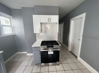 34 38th St #1, Irvington, NJ 07111