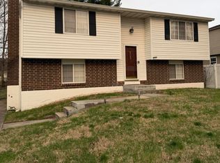 8703 Running Fox Cir, Louisville, KY 40291