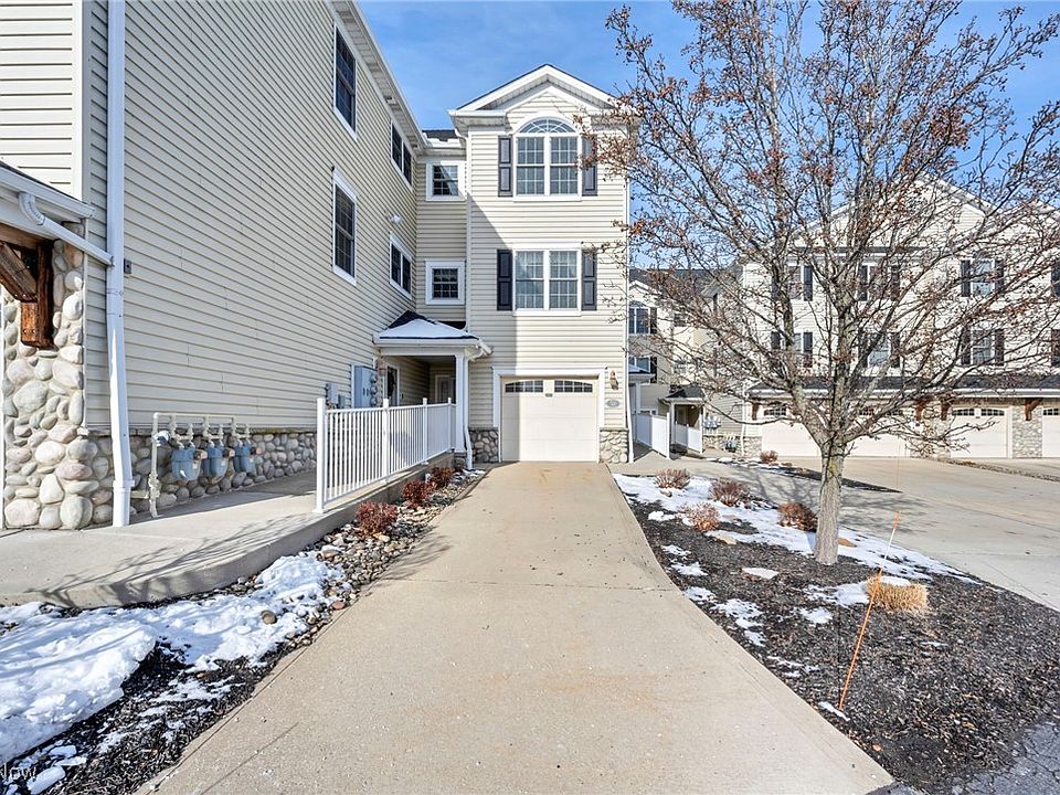 1st image of 5239 Lake Rd W Unit 305