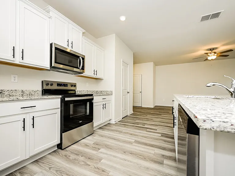 295 Limestone Cir — Photo 8