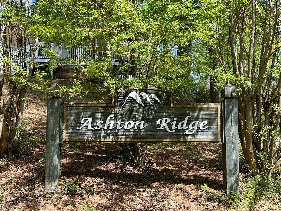 2nd image of 110 Ashton Dr
