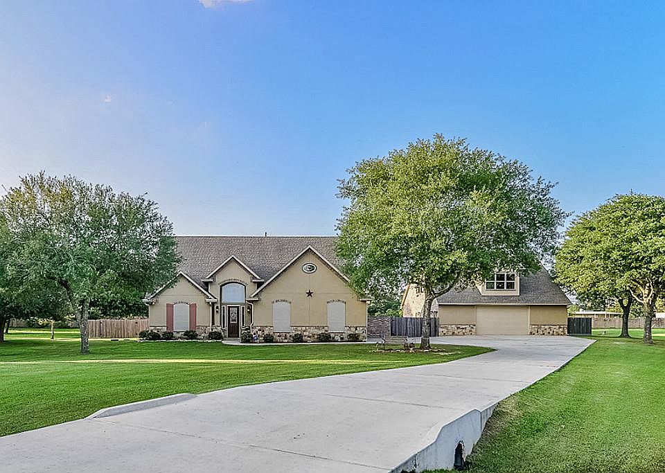 1st image of 17506 N Yaupon Cir