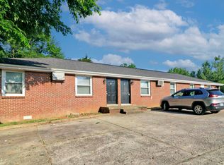 1432B McCan Dr, Clarksville, TN 37043