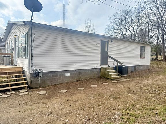 4th image of 1213 Baynes St