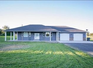 111 McGuire Ln, Selah, WA 98942