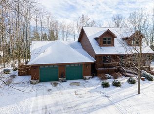 16671 Lakeshore Rd, Cleveland, WI 53015