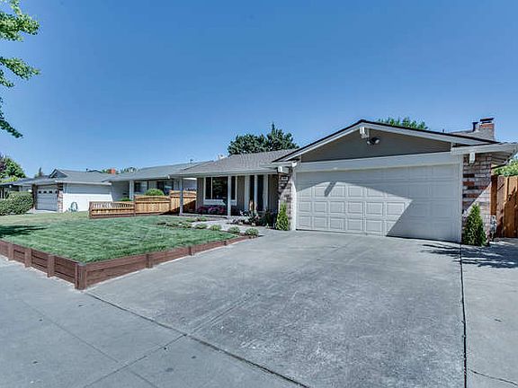 2nd image of 5884 Santa Teresa Blvd