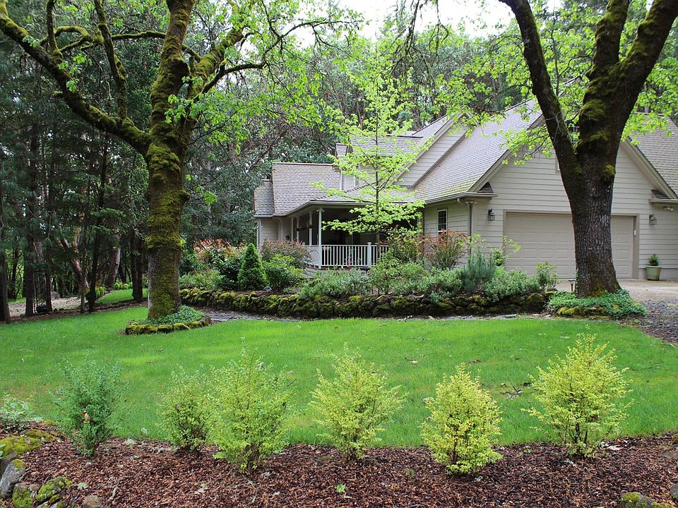 1st image of 4895 Rogue River Dr