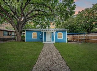 203 E Elm St, Burnet, TX 78611