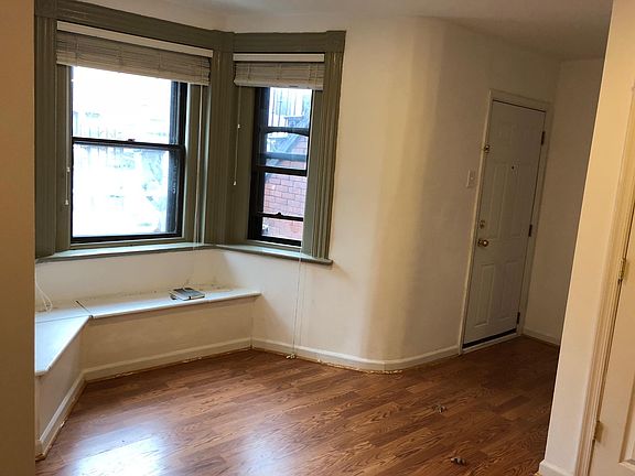 Main Entry/Living Area